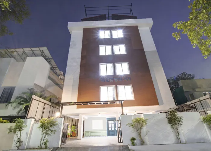 Treebo Chandraprasth ResidencyAirport Hotel